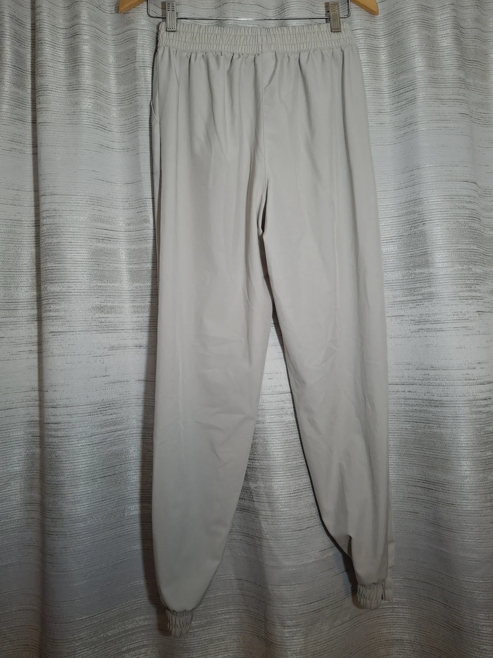 Asics Light Gray Jogger Swishpants